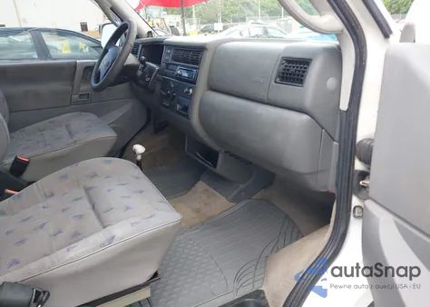 1997 Volkswagen Eurovan from USA, damaged, VIN WV2EH8705VH077041